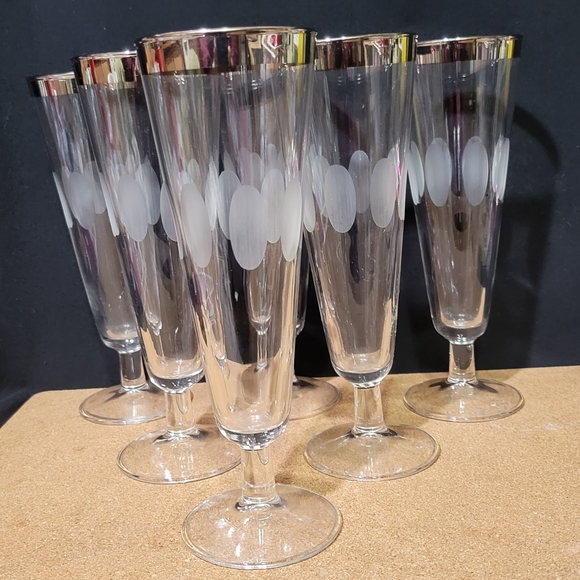 Dorothy Thorpe Set of 5 Pilsner Glasses Silver Band Etched Circles MCM Barware - Picture 2 of 13